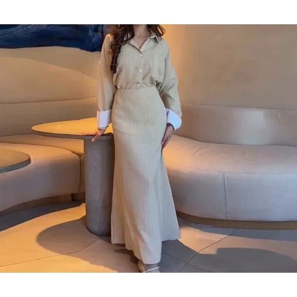 Set di abiti da donna eleganti Autunno 2025 Nuova camicia monopetto a maniche lunghe con gonna lunga a righe avvolgente sui fianchi Streetwear