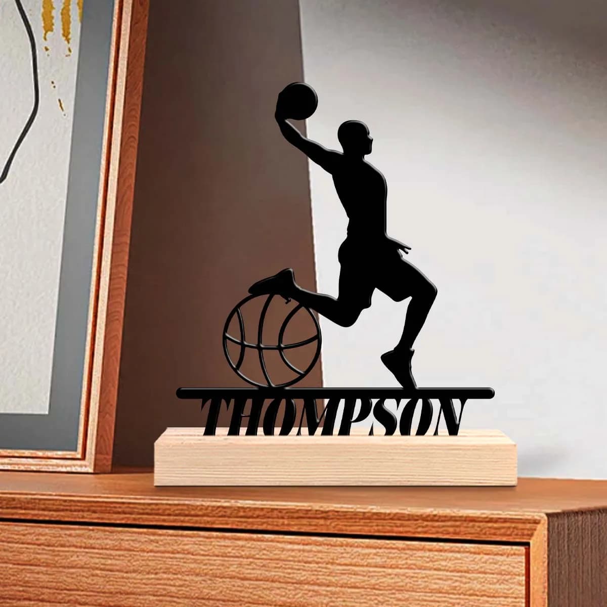 1pc Customized Wrought Iron Desktop Ornaments Custom Content With Wooden Base Decorative Gifts, Metal Statue Ornaments