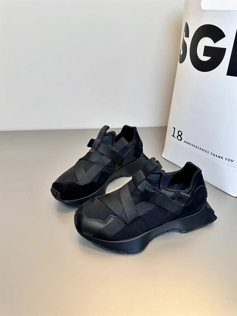 Women's Gymnastics Shoes Luxury Leather Platform Shoes Black Non-slip Running Shoes Light For New Fashion Leisure Women's Shoes Signed