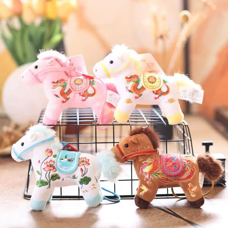 Portachiavi Peluche Equino Cartoonesco, Giocattolo Imbottito, Ciondolo Zodiacale, Ornamento per Borse, Souvenir per il Nuovo Anno