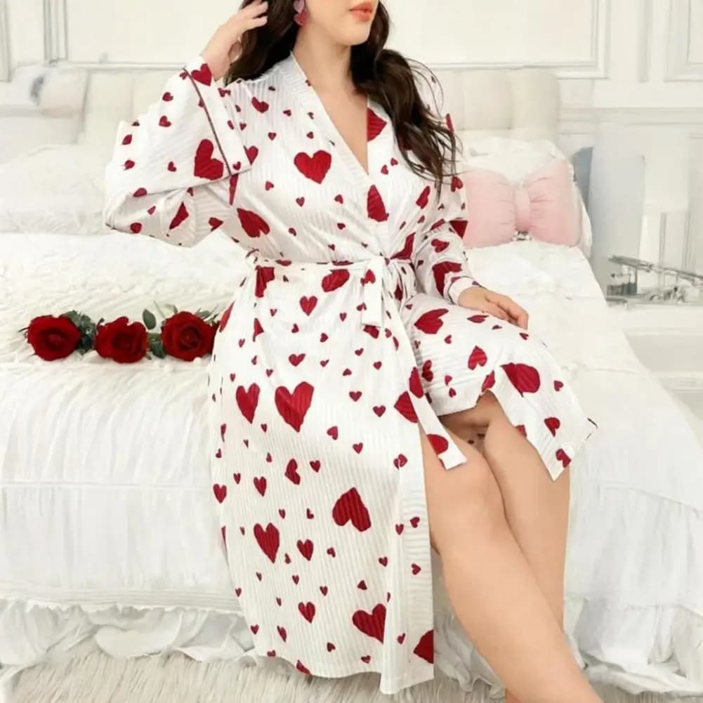 Simple Nightdress Women's Heart Print Robe Soft Belted Kimono Bathrobe Cozy Mid-length Spa Loungewear Comfortable Long Sleeve