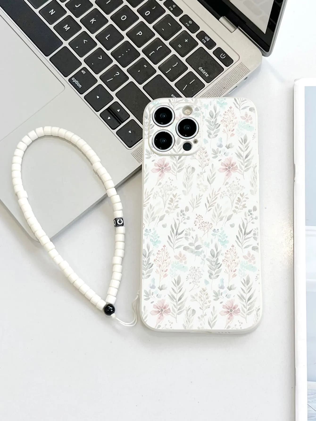 White TPU phone case with white beads chain for iPhone 17 16 15 14 Plus 13 12 11 Pro Max XR X S 7 8 SE Rear cover