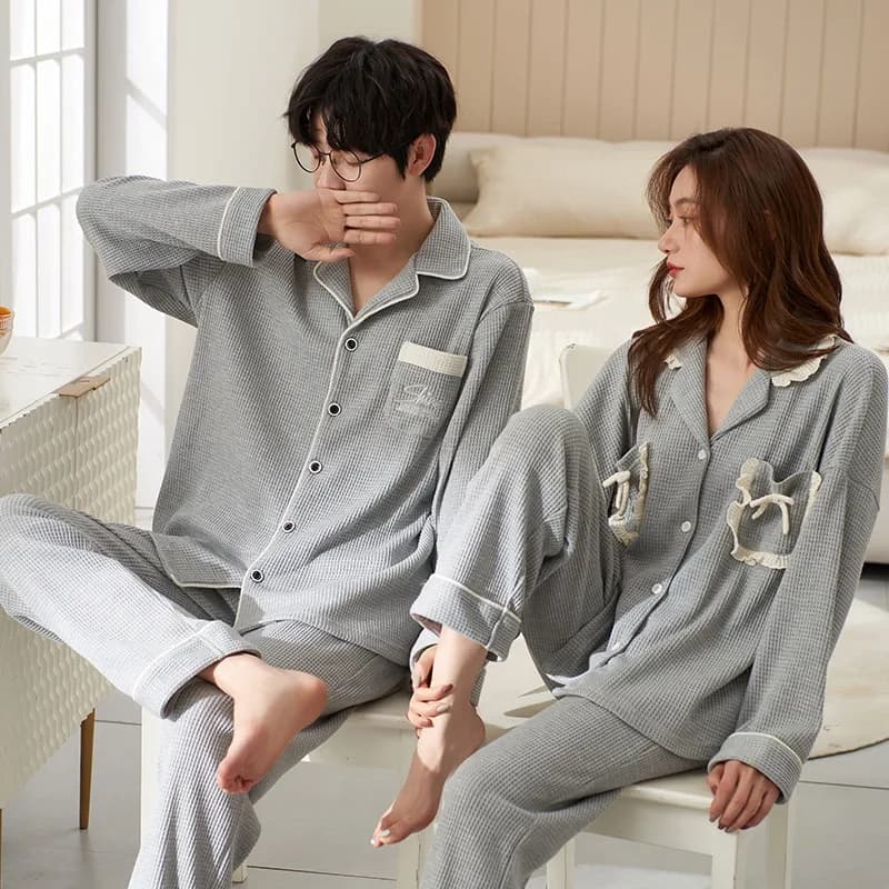 Indumenti da notte in cotone per coppie Cardigan coreano Pigiama da uomo Pigiama da donna Set Top da notte lungo Pantalone da notte Pjs pareja hombre
