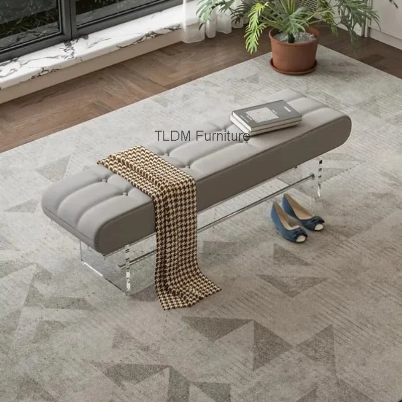 Panca in Pelle Trapuntata con Gambe in Acrilico, Panca Moderna Imbottita per Ingresso, Elegante Arredo per Soggiorno e Camera da Letto