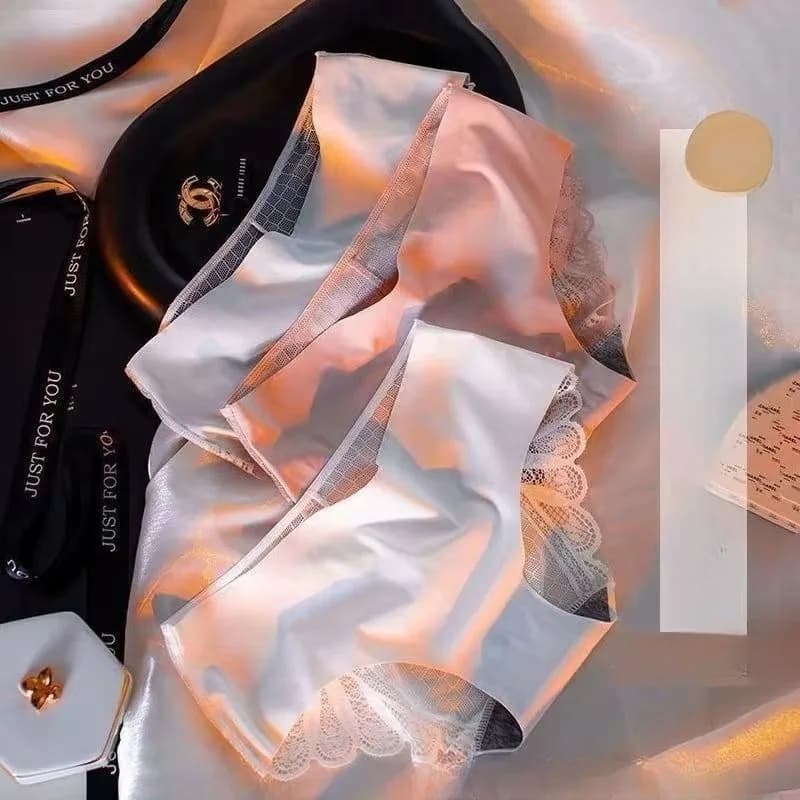 Light Luxury Seamless Ice Silk Women's Underwear Sexy Low Rise Lace Breathable Pure Cotton Crotch Hip Lifting Girls Briefs