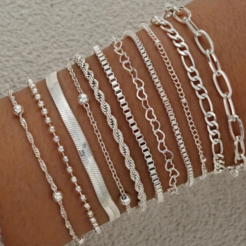 Moda Hip Hop Multi-strato Piega Indossare Perline rotonde a forma di cuore cavo Braccialetti a catena con osso di serpente per set di gioielli da donna