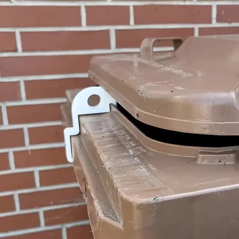 Clip di ventilazione per bidone della spazzatura da 2 pezzi - Prevenzione di parassiti e odori, migliora la circolazione dell'aria, riduce gli odori sgradevoli e previene i problemi.