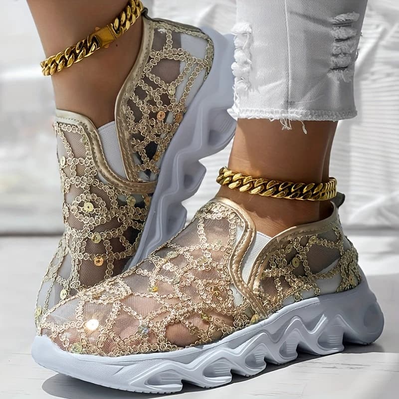 Scarpe da ginnastica da donna nuove scarpe basse in pizzo con plateau scarpe sportive da donna scarpe da ginnastica traspiranti in mesh da donna estate nuovi sandali casual scarpe da corsa