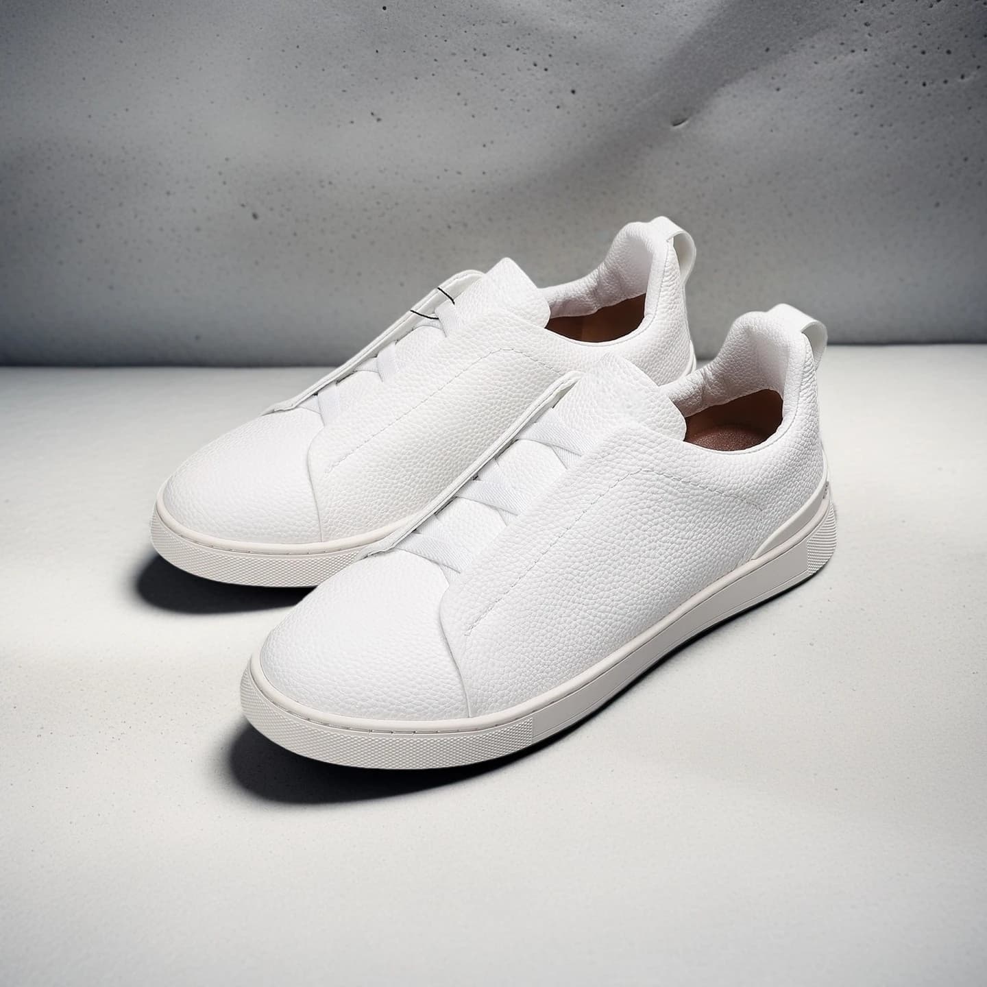 Scarpe da Uomo di Lusso 26SS, Sneakers Casual Fatte a Mano, Mocassini Antiscivolo Traspiranti per Affari e Sport
