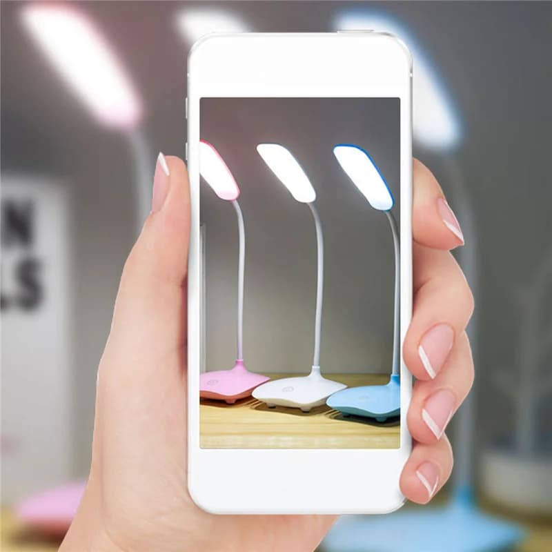 Lampada da tavolo led USB Touch Night Light luce da tavolo con regolazione continua protezione per gli occhi apprendimento supporto per penna con staffa multifunzione