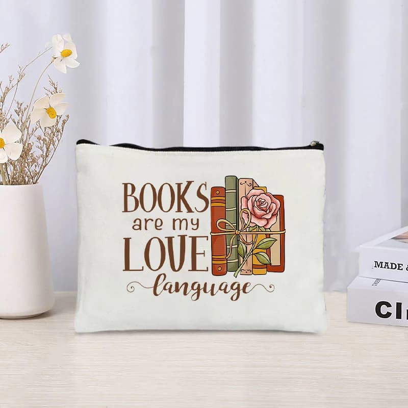 Borsa Cosmetica in Tela Stile Campus Creativo, Astuccio con Cerniera per Cancelleria, Regalo per Amanti dei Libri