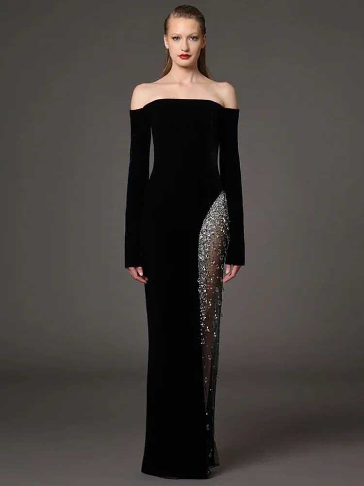 HIGH STREET Brand New Women's Dress 2026 with Diamonds and Beads, Boat neck, Discovered shoulders, Patchwork in Tulle, Long Maxi Dress