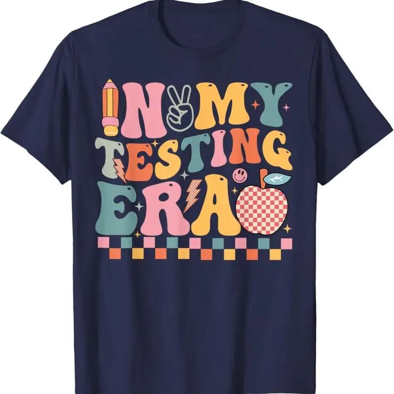 Groovy In My Testing Era T Shirt Day Test per insegnanti