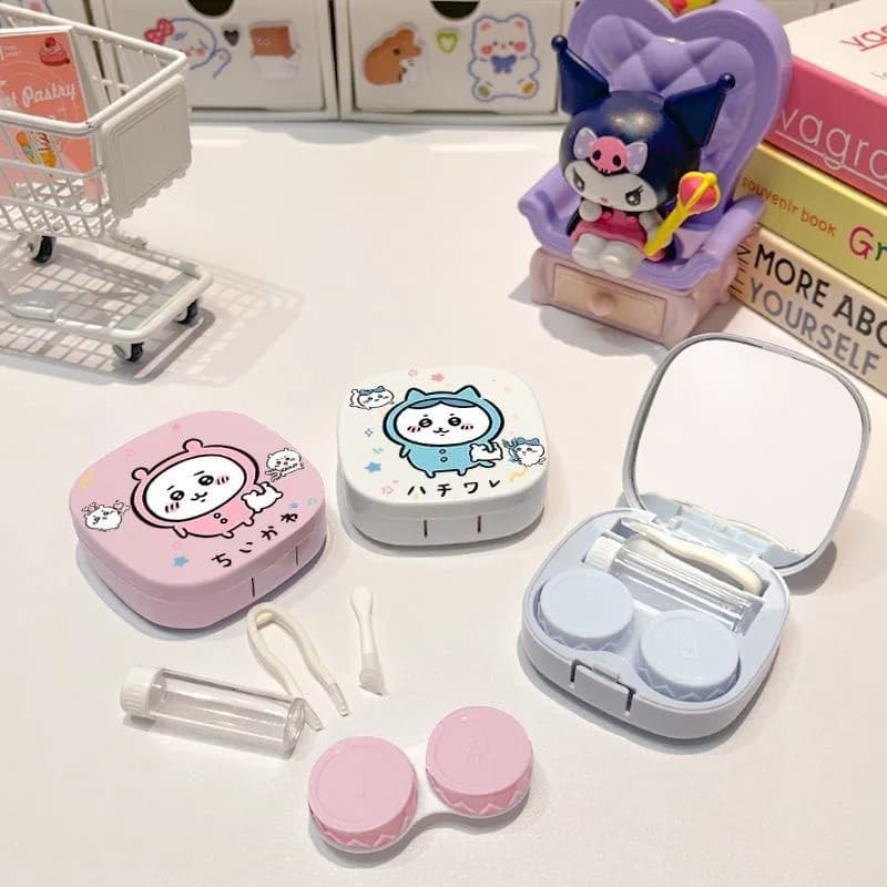 Chiikawa Scatola per lenti a contatto Simpatico cartone animato Hachiware Usaqi Scatola per compagni Scatola per la cura Strumento per specchio multifunzione Regalo portatile per ragazza