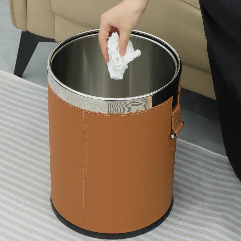 Round Trash Can Simple Metal Trash Bin Luxury Leather Circular Wastebasket Food Waste Disposal Toilet Cleaning for Bathroom