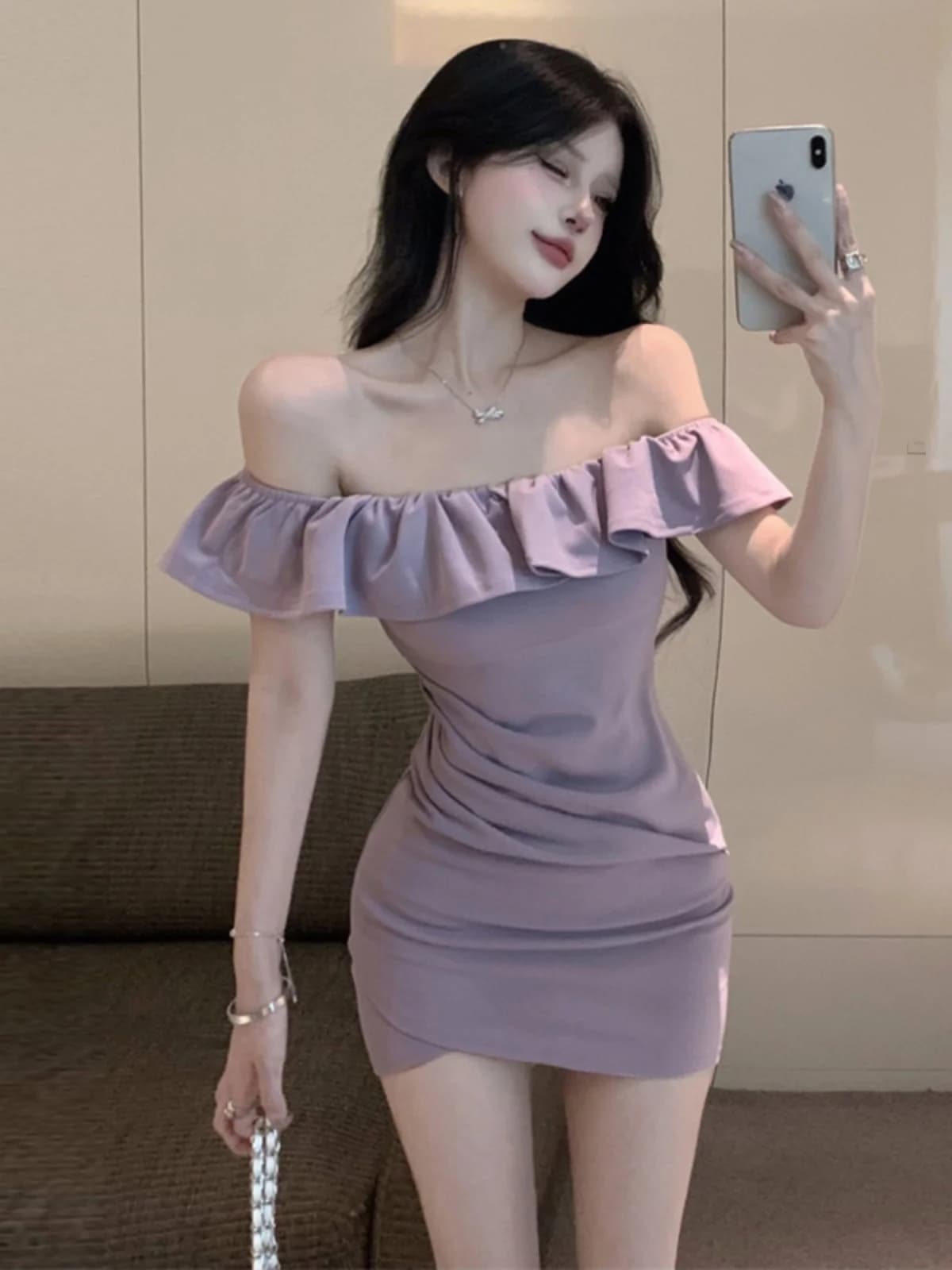 Abito Monospalla Sexy e Piccante Stile Pure Desire, Vestito Aderente Viola che Copre i Glutei con Design in Pizzo, Adatto per il Pendolarismo Urbano