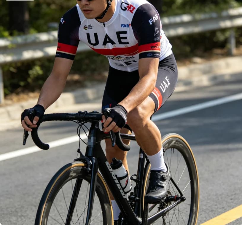 Set Maglia Ciclismo UAE Team Estivo, Completo Bici da Strada, Pantaloncini con Bretelle, Abbigliamento Ciclismo Uomo, Abbigliamento MTB, Maillot Culotte