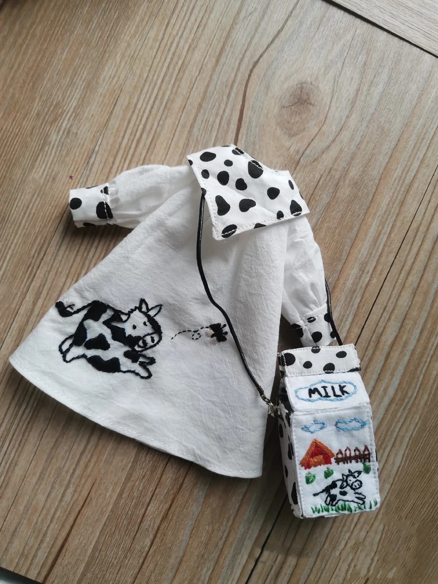 Vestiti per Bambole Dula 2026, Gonna Ricamata con Motivo Latte di Mucca, Accessori per Bambole Blythe Qbaby ob24 ob22 Azone Holala Licca ICY JerryB 1/6