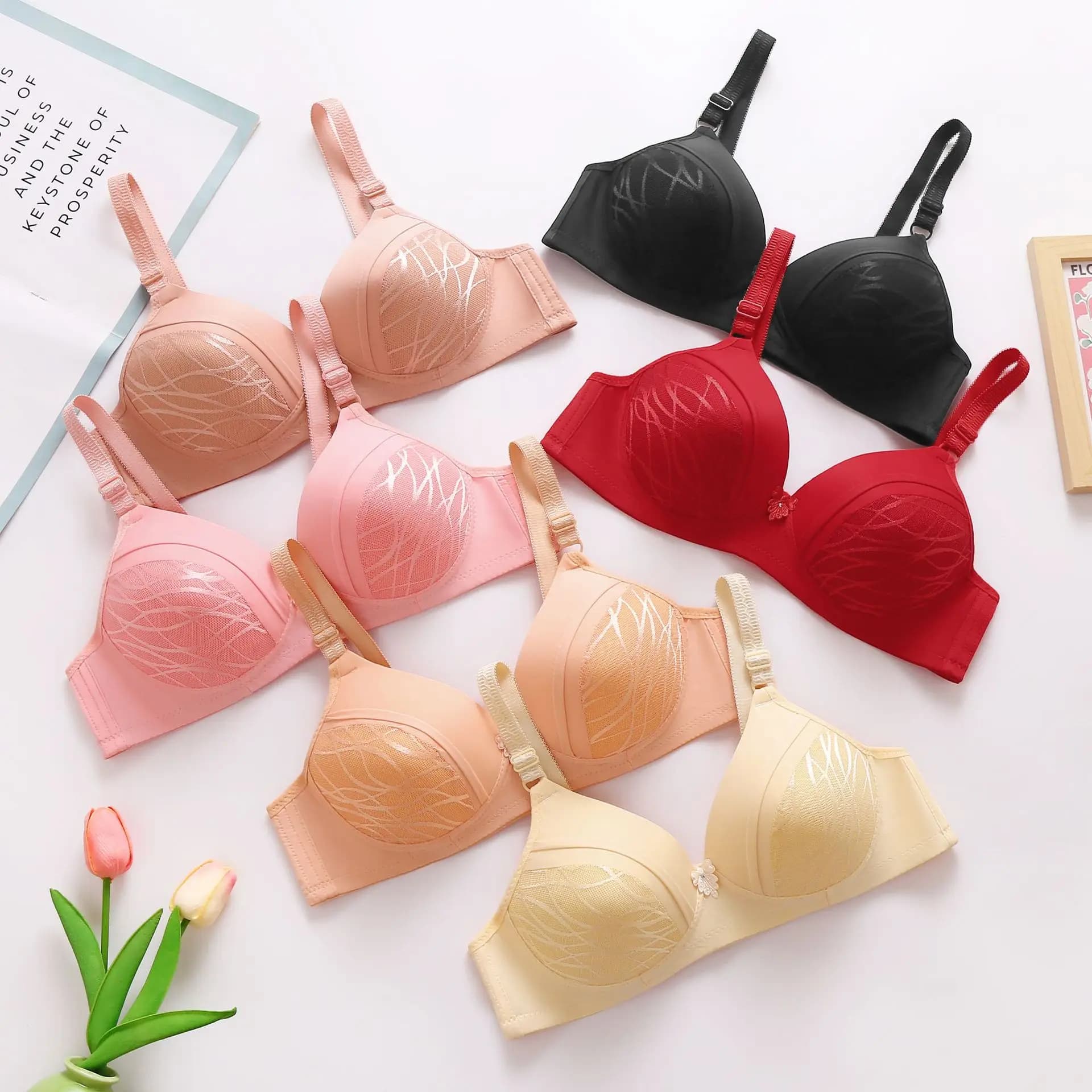2pcs/lot Thin Style Wireless Brassiere Women's Bra Three-row Hook Lingerie Female Bra Gathering Uplifting Brassiere Underwear