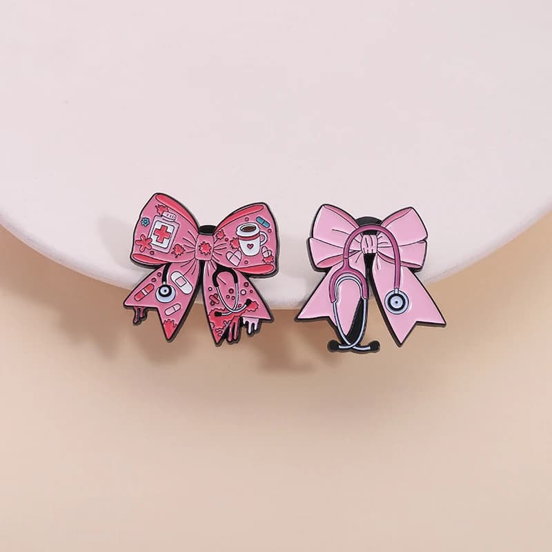 Carino rosa papillon stetoscopio smalto spille kit di pronto soccorso medico pillole capsule spilla bavero distintivo gioielli regalo per infermiere medici