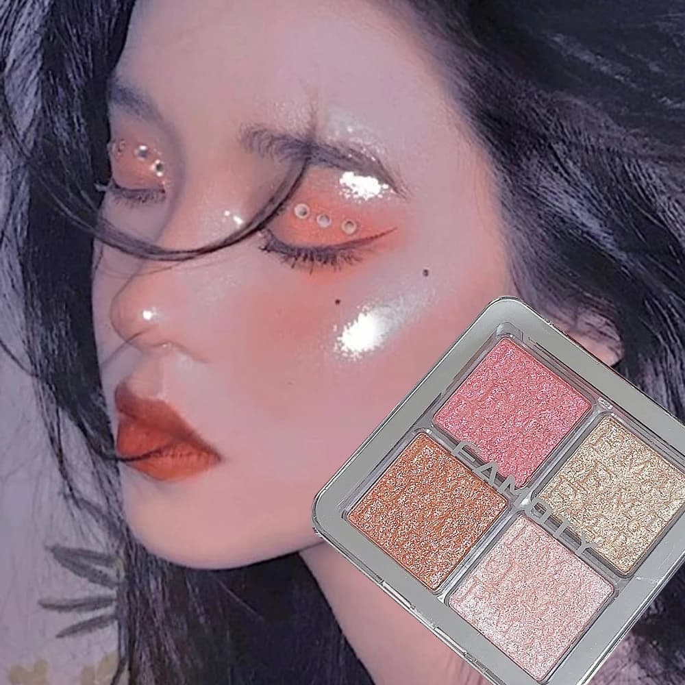 Palette di ombretti in polvere rosa diamante 4 colori Glow Illuminatore per contorno viso Shimmer Evidenziatore Ombra Cosmetici per il trucco del viso