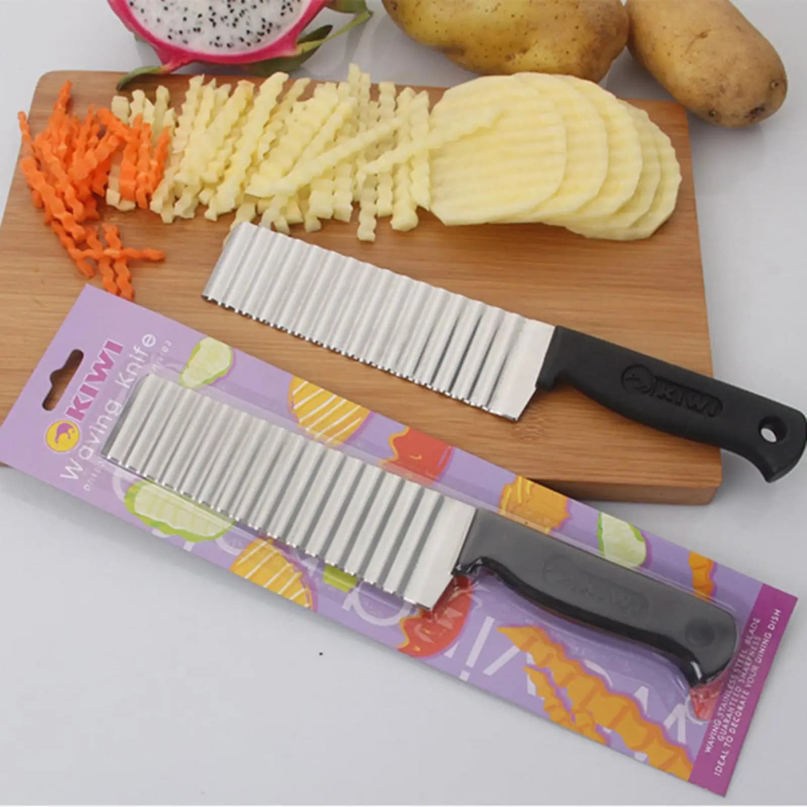 【M】Stainless Steel Corrugated Knife Anti Slip Handle, Cutting Potatoes In The Kitchen