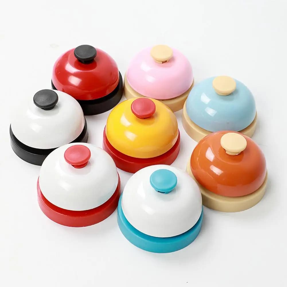 Giocattolo campana pressata a mano Campana che batte a mano Gioco di allenamento per la reazione Campana di risposta Tavolo da pranzo Campana Pusher Gioco da tavolo Accessorio per giocattoli