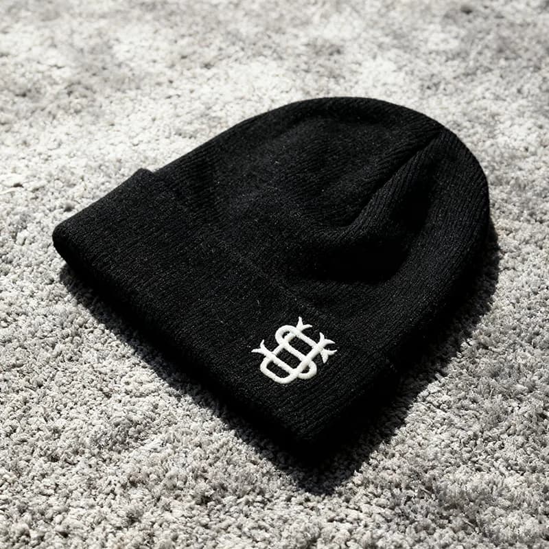Personalized Trendy Letter Casual Knitted Hat Autumn Winter Warm Knitted Hat Outdoor Cycling Ear Protection Hoodie