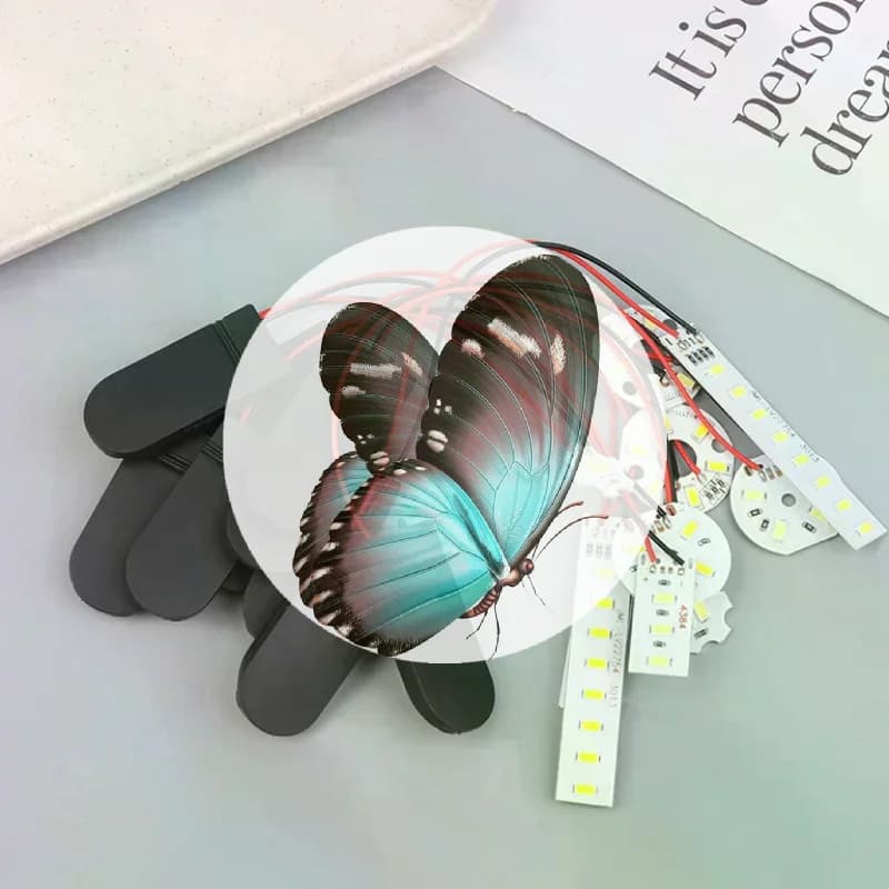 Set di lampadine luminose a LED e scatole per batterie per la creazione di modellini creativi, kit per l'illuminazione di case delle bambole e per la realizzazione di scene.