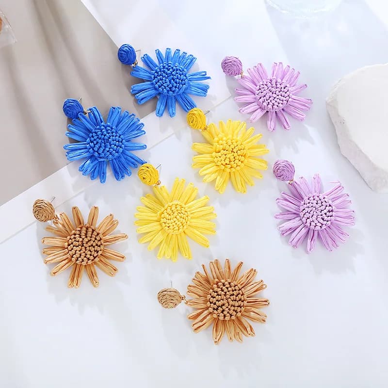 Fashionable retro earrings new braided chrysanthemum earrings temperament personality fresh sunflower earrings