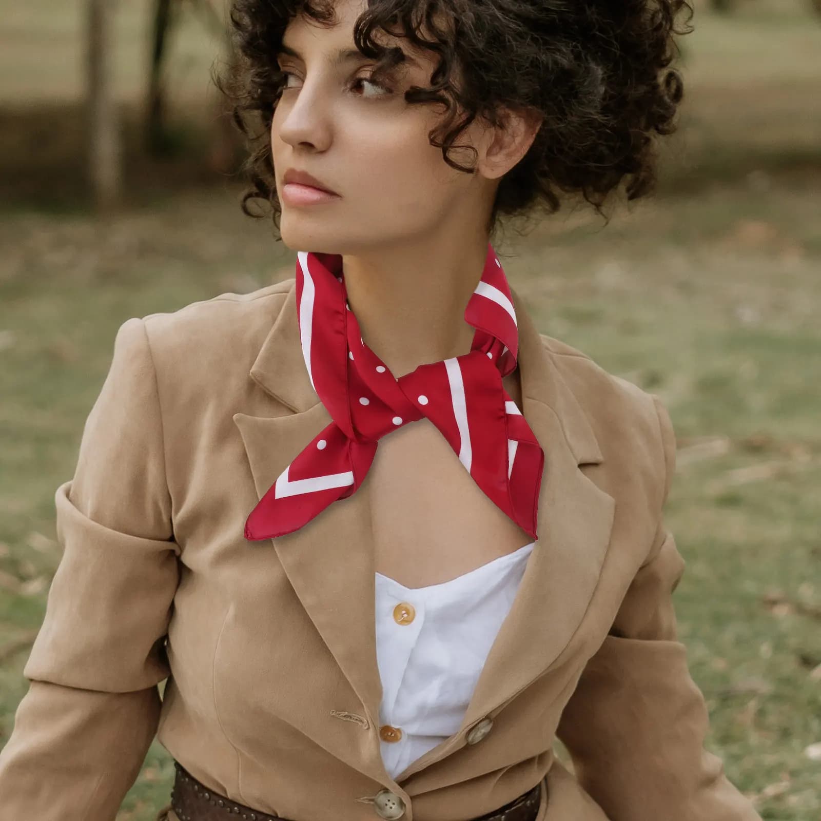 Sciarpa in Chiffon per Donna, Rossa con Stampa, Leggera, Traspirante, Morbida, Decorativa, Elegante per Viaggi e Lavoro