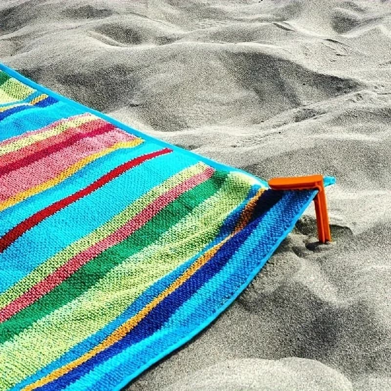 Clip per asciugamano da spiaggia per esterni Clip per tappetino da campeggio in plastica leggera antiscivolo Cornice per tenda antivento Attrezzi da campeggio all'aperto