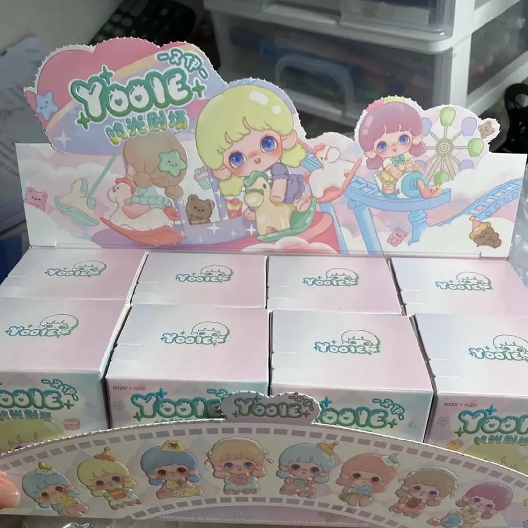 Yooie Theatre Time Series Mini Blind Box Blind Bag Statuette Carine da Collezione Giocattoli di Tendenza Regali di Compleanno per Ragazze
