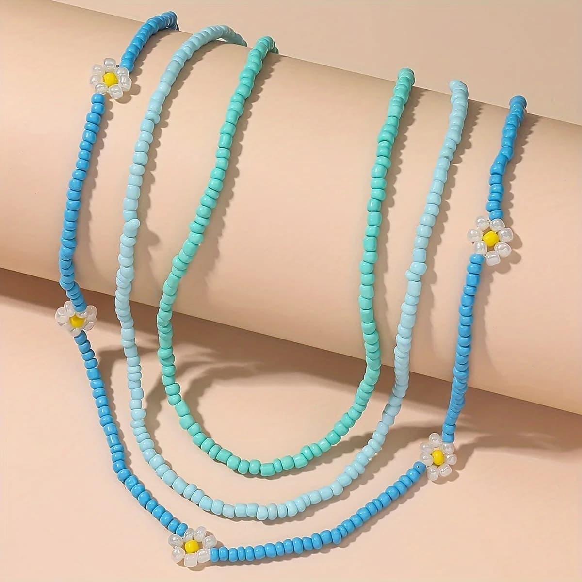 Set of 3 necklaces Boho Korean with Flowers and Beads, Short neck for Women, Holiday Jewelry