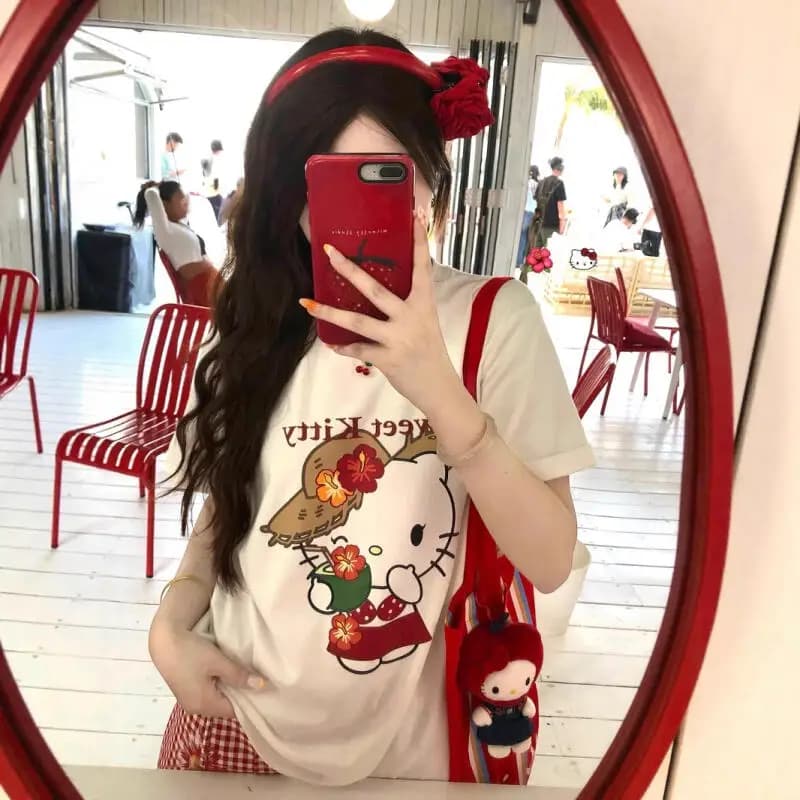 T-shirt a maniche corte estiva nuova con stampa Hello Kitty, simpatico cartone animato Sanrio, t-shirt a mezza manica in puro cotone, top da donna