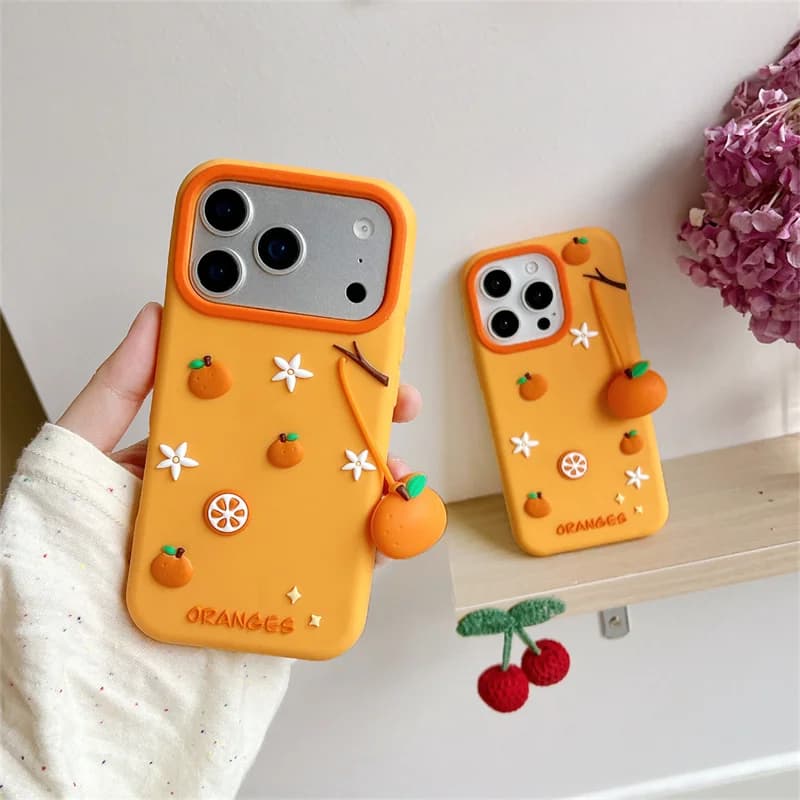 Custodia morbida in silicone per cartoni animati per iPhone 17promax IPhone 16 15 14 Plus 12 13 Pro Max 3D frutta arancione modelli carini ciondolo ragazza