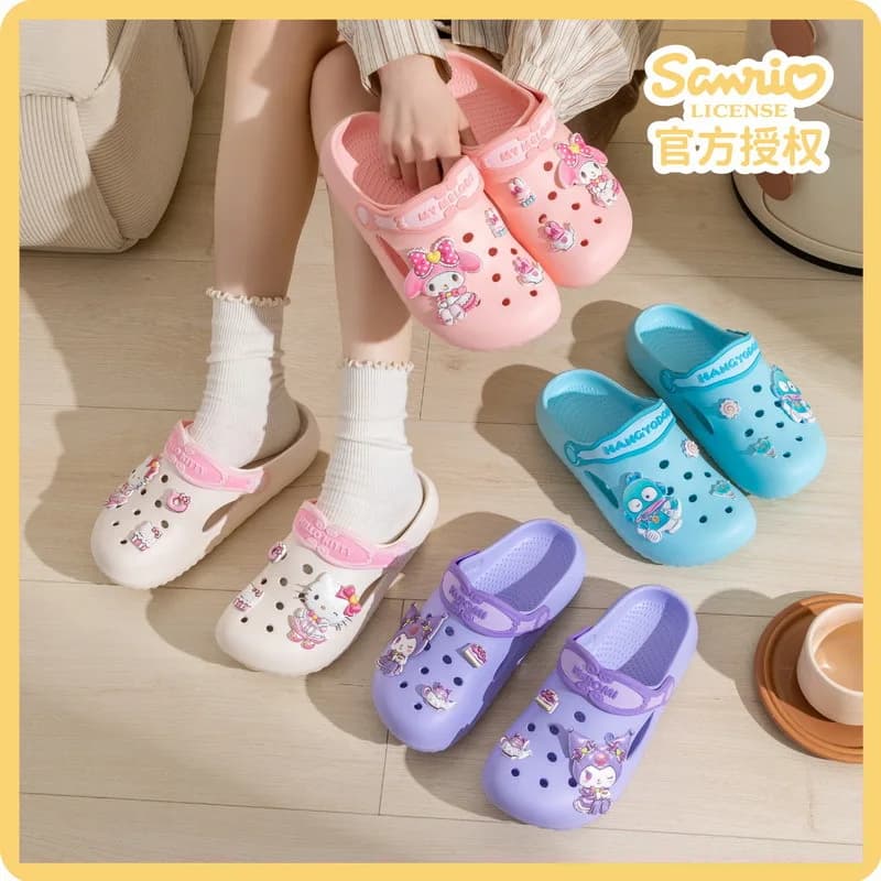 2026 Nuove Ciabatte da Donna Sanrio Cute Kuromi Anime Hello Kitty, Ciabatte Estive da Casa con Suola Spessa, Sandali Cartoon per Ragazze e Studentesse