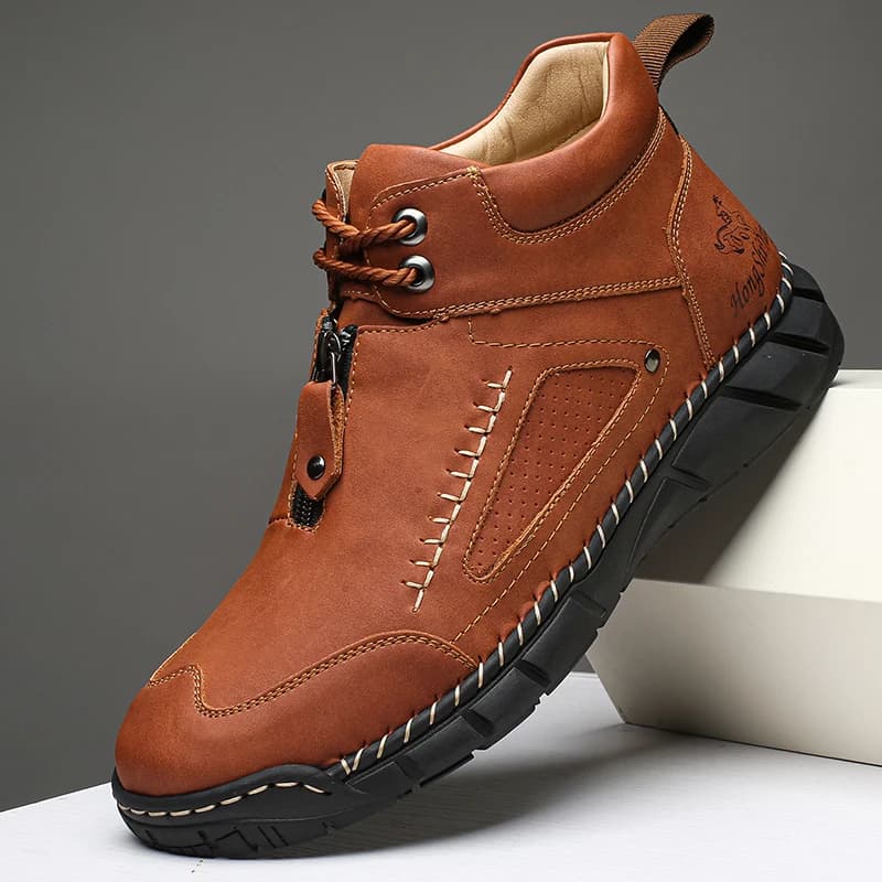 Stivali da Uomo Cuciti a Mano, Scarpe Casual Plus-Size, Stivaletti Comodi e Morbidi, Stivali Antiscivolo da Esterno, Nuove Scarpe di Lusso 2026