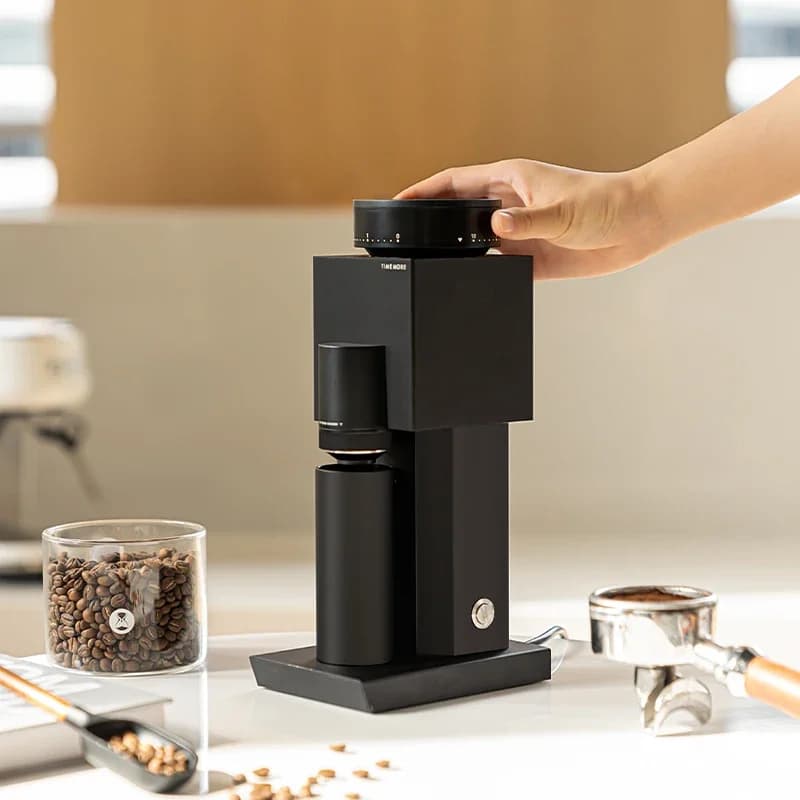 TIMEMORE Bricks 01S Macinacaffè elettrico italiano Punzonatura a mano Chicchi di caffè in tutto il terreno per uso domestico Piccolo 220V