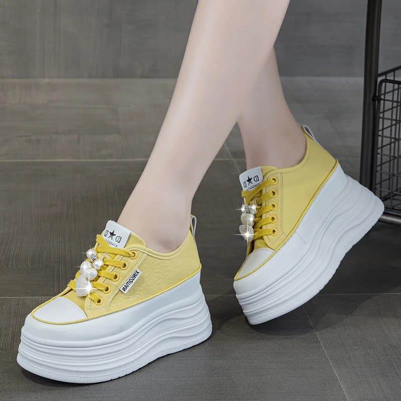 Autumn Women's 9CM Height Increasing Shoes Women's Daily Thick Soled Fashionable Shoes Comfortable Sneakers and Leisure Shoes