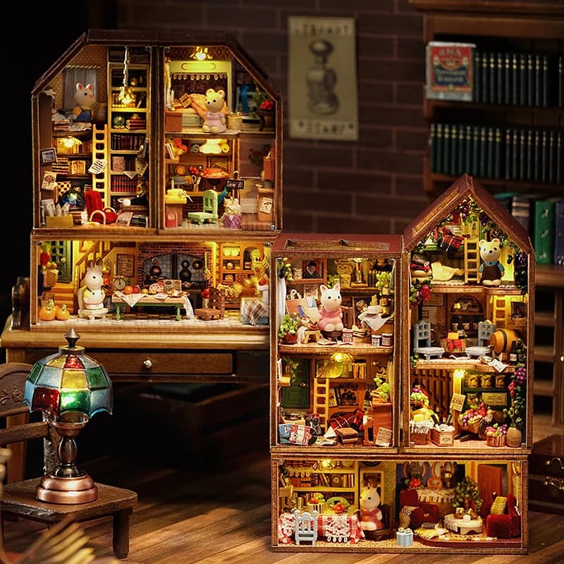 Wooden doll house with furniture Light Mini doll house Mini miniature creative house 3D assembly models Toys 12 + Birthday gifts