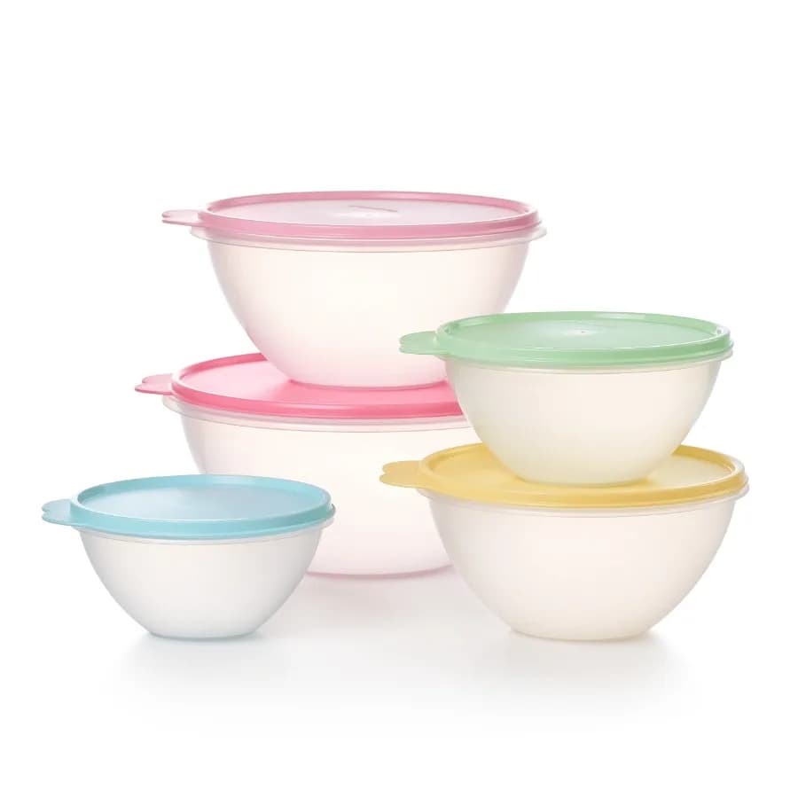 Wonderlier Plastic Food Storage Container Set with Lids 5 Count