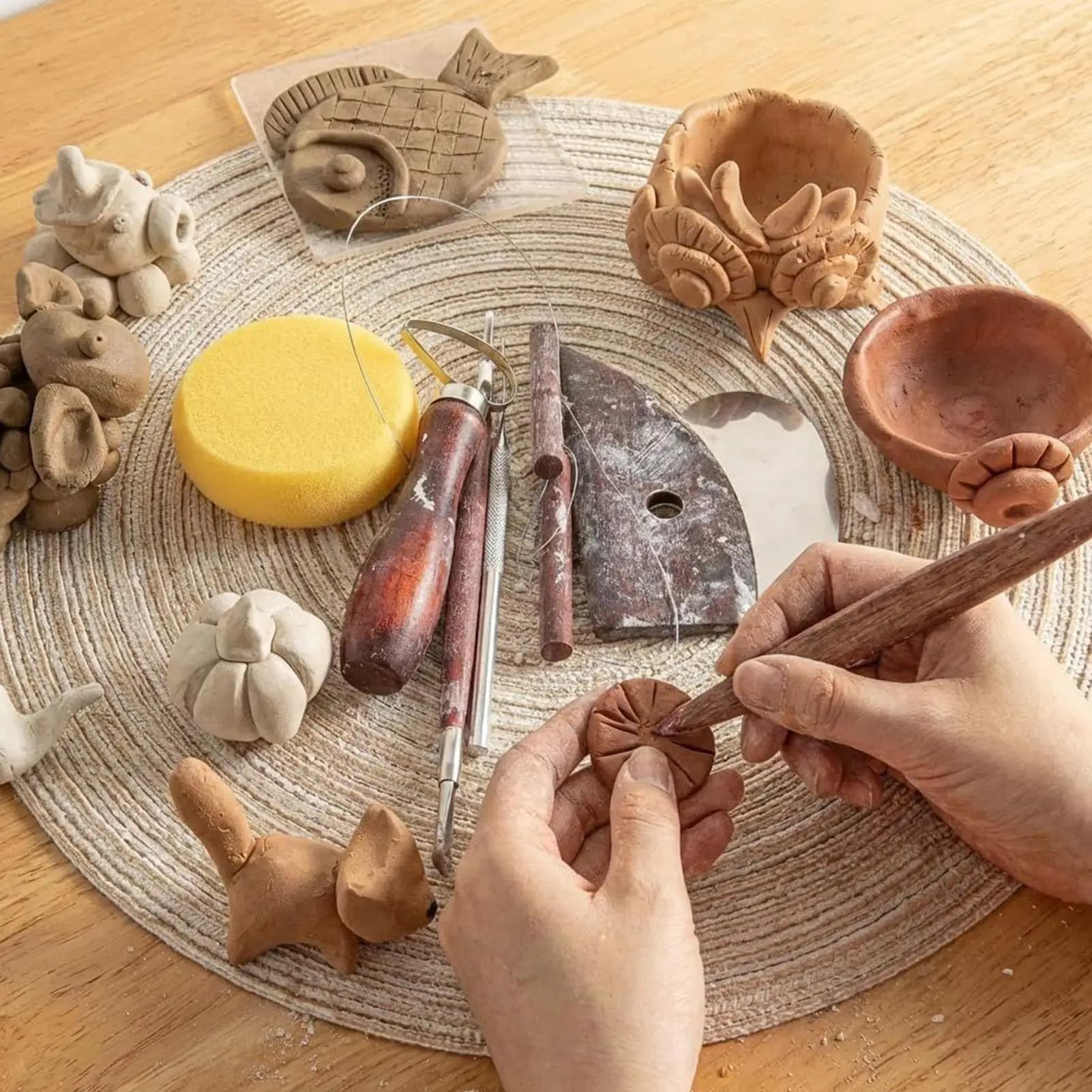 Kit di 9 Utensili per Scultura in Argilla Rossa, Strumenti per Modellare, Lisciare e Intagliare Cera, Ceramica e Polimeri