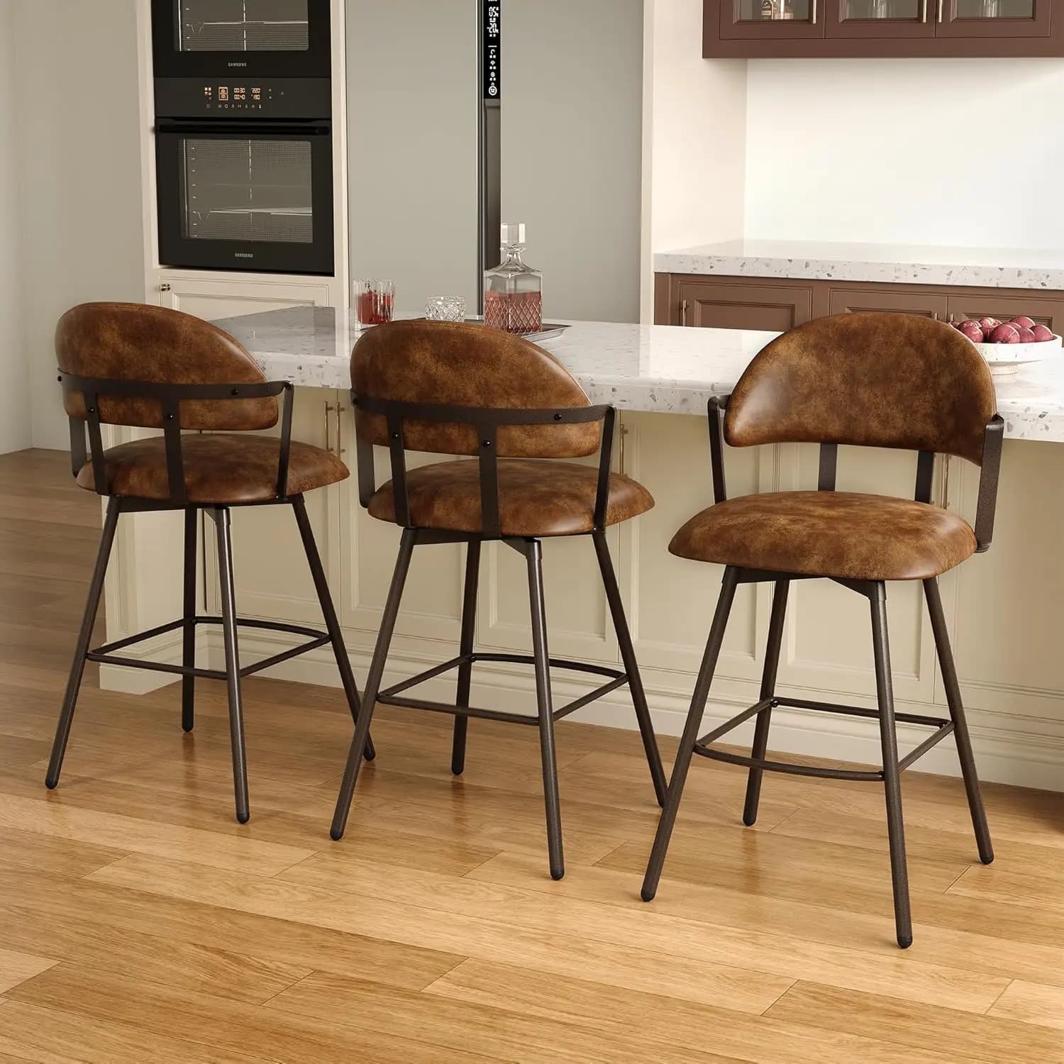 Set di 3 Sgabelli da Bar da 26 Pollici, Sedie da Bar Girevoli Moderne con Schienale e Gambe in Metallo, Ecopelle, Personalizzabili