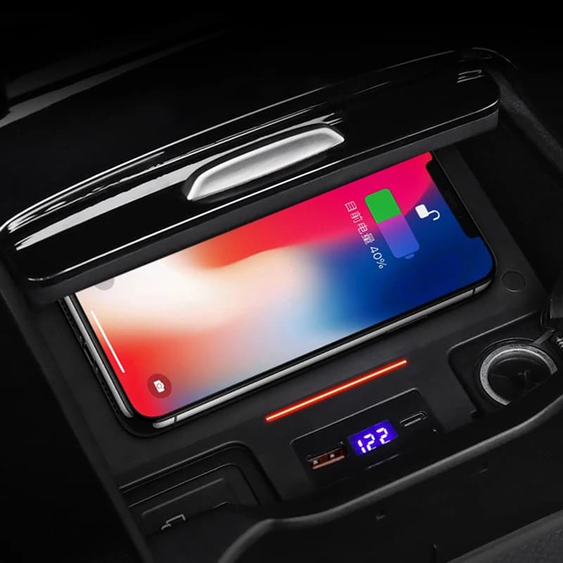 Caricatore wireless per auto per Mercedes Benz W177 W188 W247 GLA CLA GLB 2019-2025, supporto di ricarica rapida da 15W per telefono