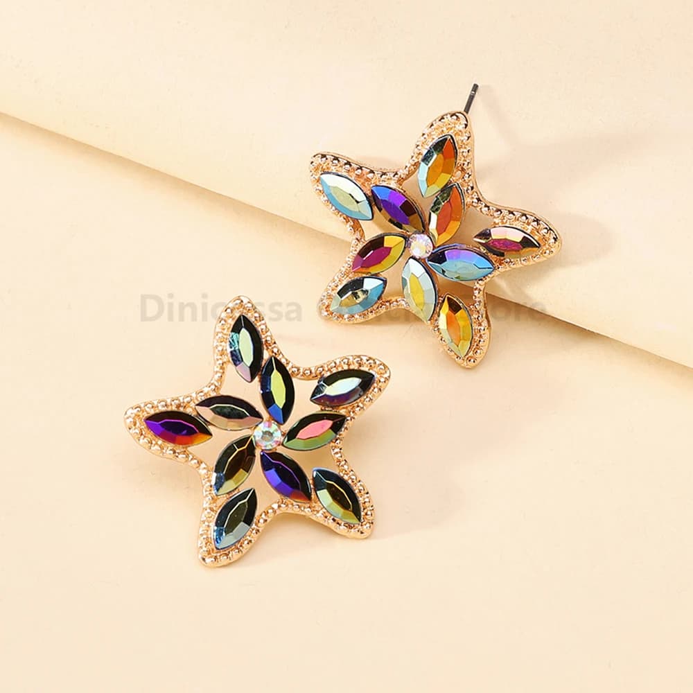 Orecchini a bottone con decorazioni per stelle marine con strass dolci e carini per le donne, design di lusso alla moda, gioielli con fascino affascinante per feste estive in spiaggia