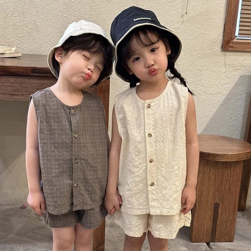 MILANCEL Set di abbigliamento estivo per bambini Gilet e pantaloncini per ragazzi Set di vestiti casual per ragazze da 2 pezzi