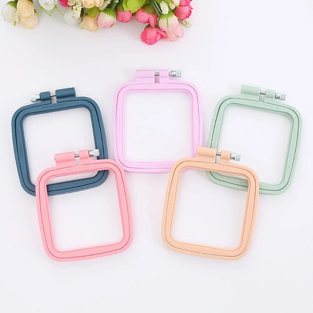Cerchi da ricamo in plastica ovali/quadrati Anelli a cerchio da ricamo a colori per la casa Strumenti per cucito a punto croce fai da te