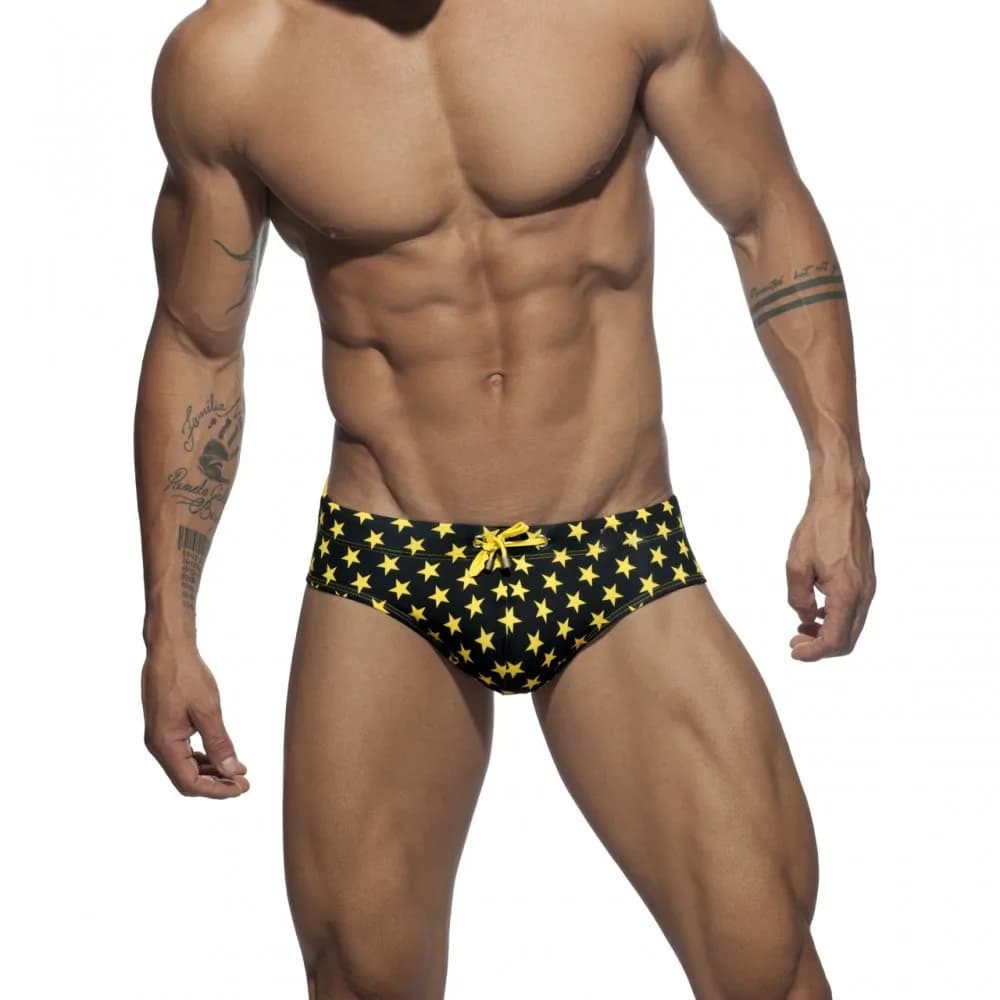 Costume da bagno da uomo a vita bassa costume da bagno sexy stampato triangolo coppa costume da bagno primavera calda pantaloncini da spiaggia alla moda cw84726