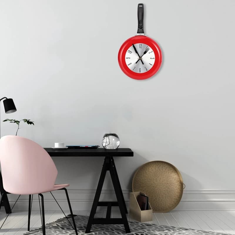 Wall Clock Metal Frying Pan Design 8 Inch Clocks Kitchen Decoration Novelty Art Watch-A63M